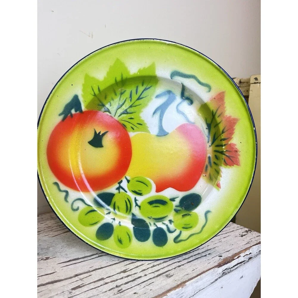 Vintage Graniteware Plates (Set Of 2) Fruit Design Farmhouse Kitchen Decor Retro